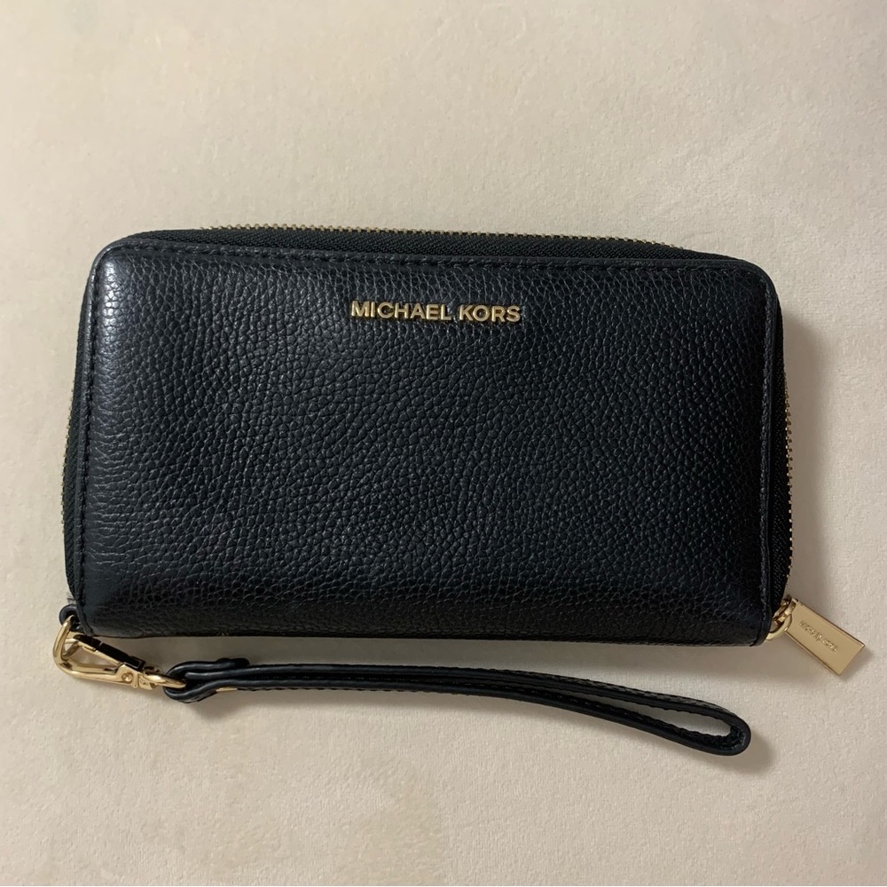 Black Michael Kors Wallet